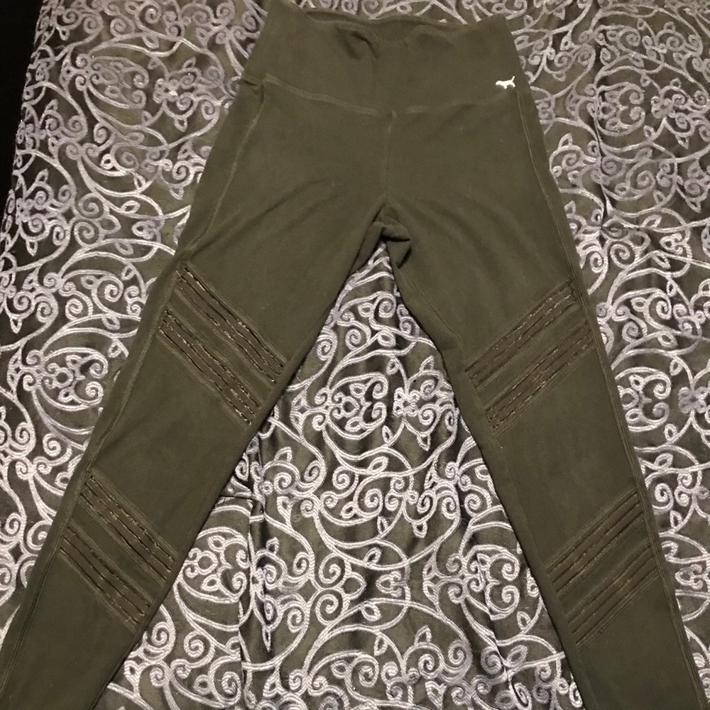 Victoria’s secret yoga pants